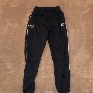 🔥Vintage Umbro Barca soccer pants 🔥